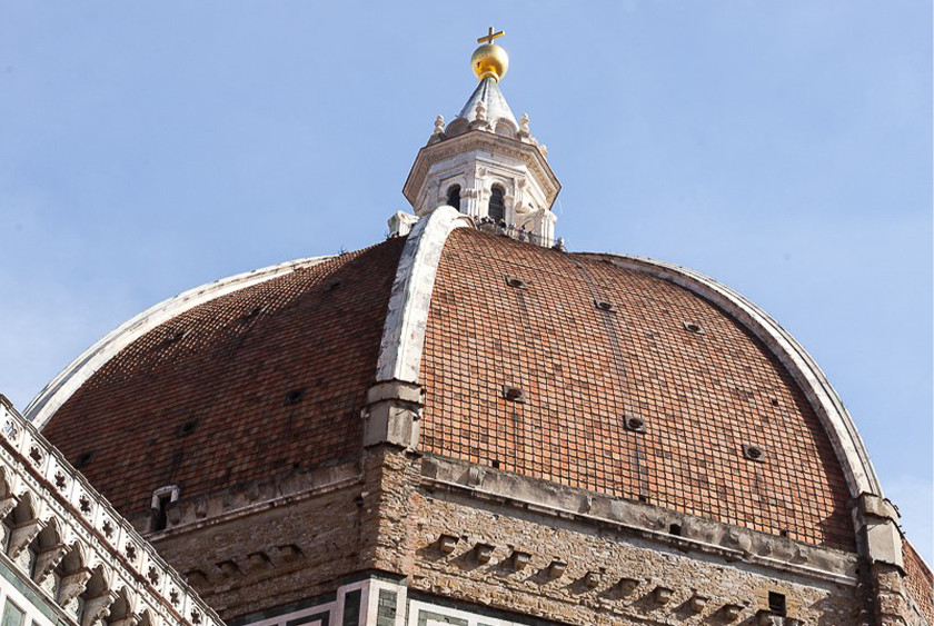 Audioguide - Découvrez la cathédrale florentine de Santa Maria del Fiore et la Piazza del Duomo.