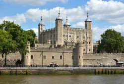 1715088277_250_LON_TowerOfLondon_289093214.jpg